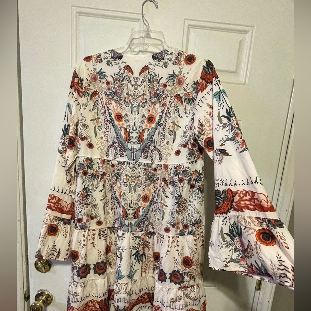 New with tags Boho Bell sleeved tiered dress - Picture 7 of 11